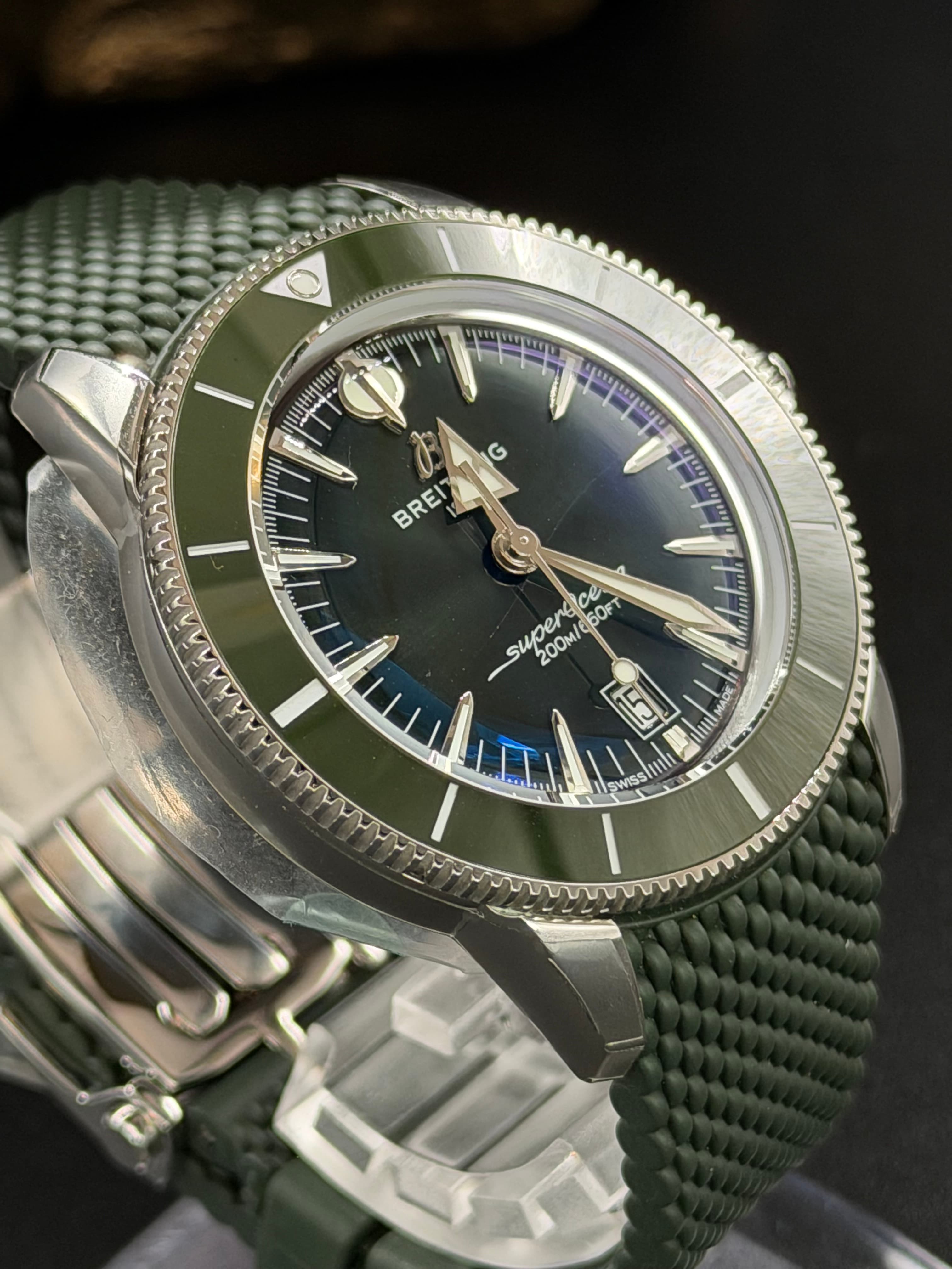 Breitling Superocean Heritage Green Dial / Band - view 6