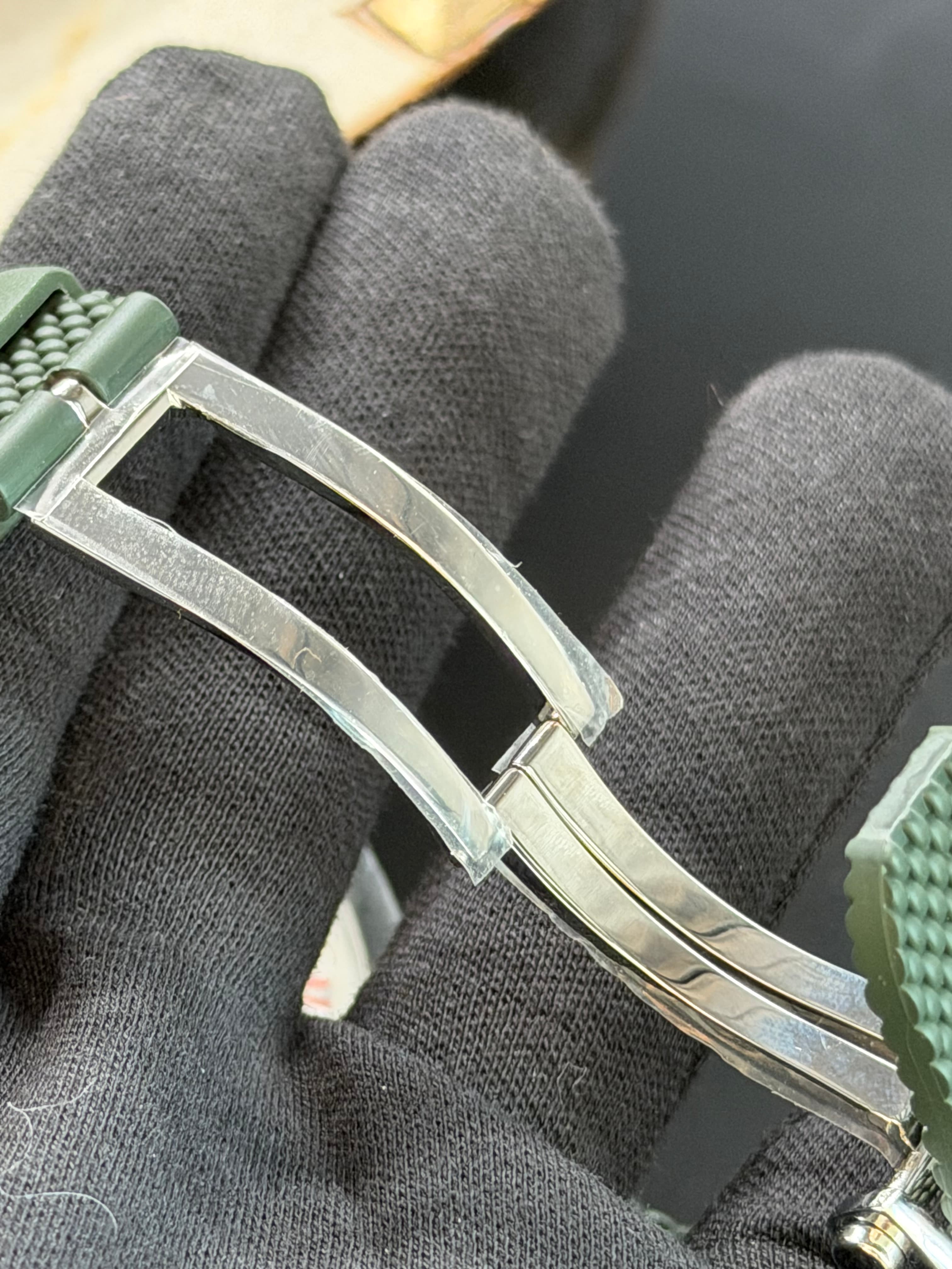 Breitling Superocean Heritage Green Dial / Band - view 12