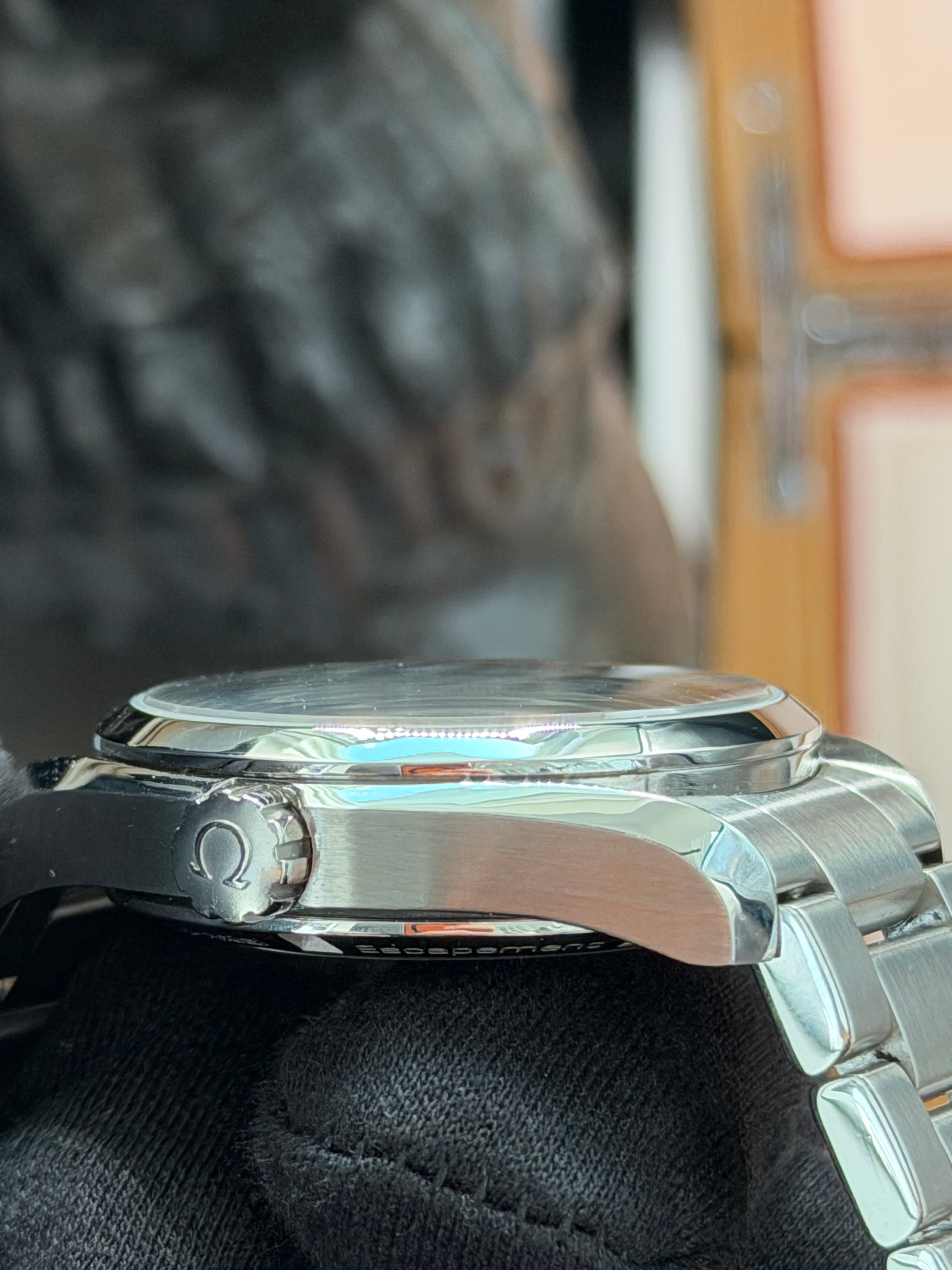 Omega Seamaster Aqua Terra - view 10