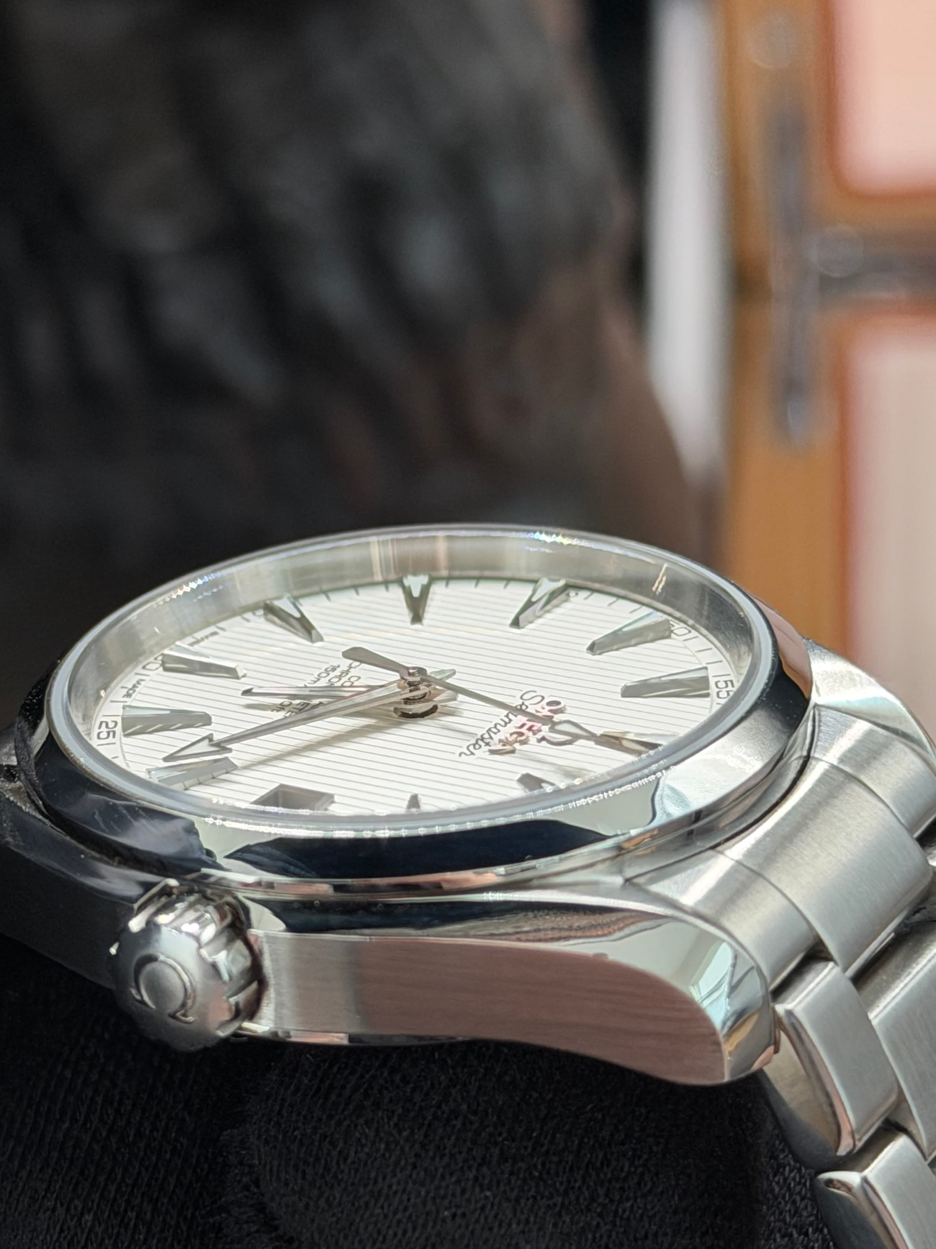 Omega Seamaster Aqua Terra - view 11