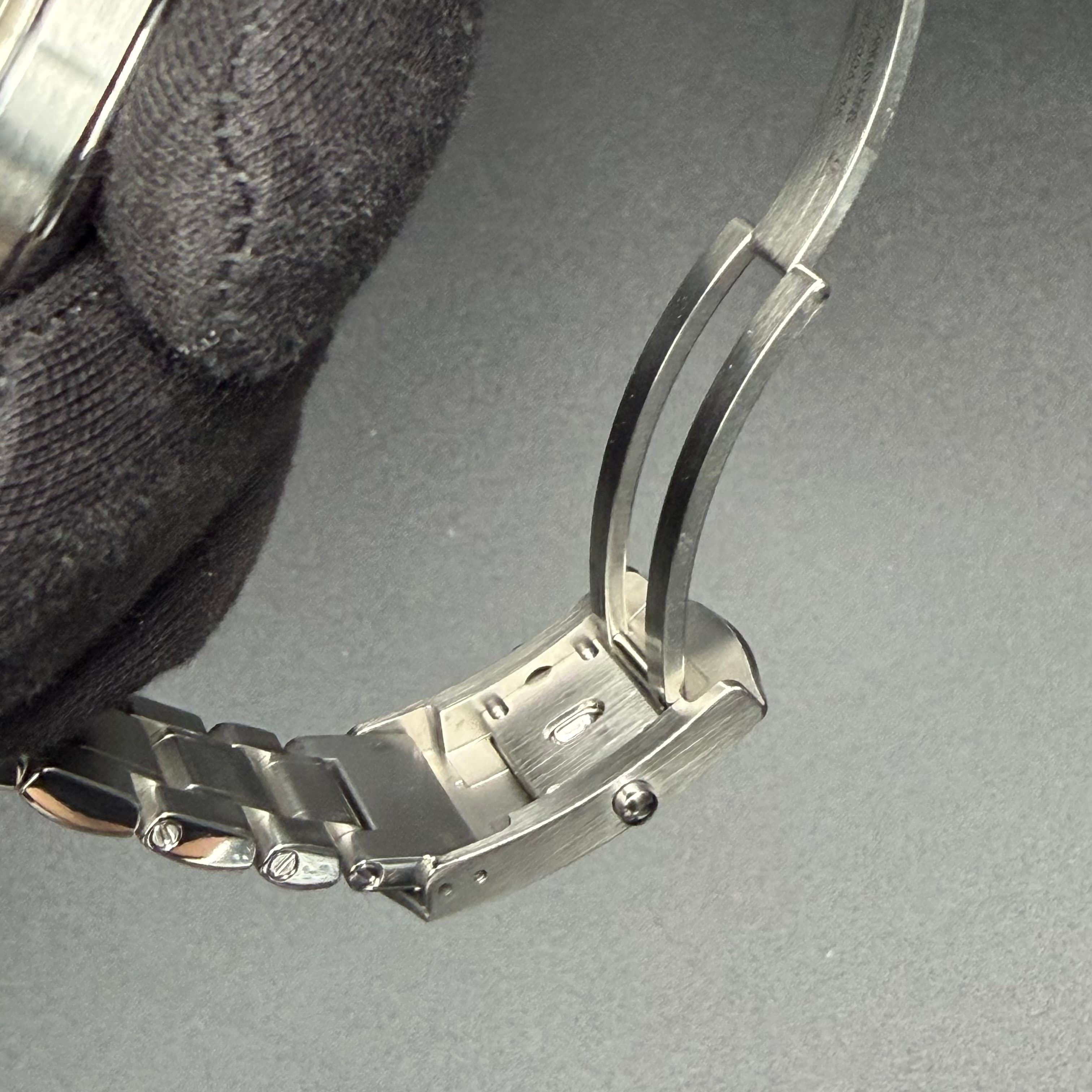 Omega Speedmaster - view 16