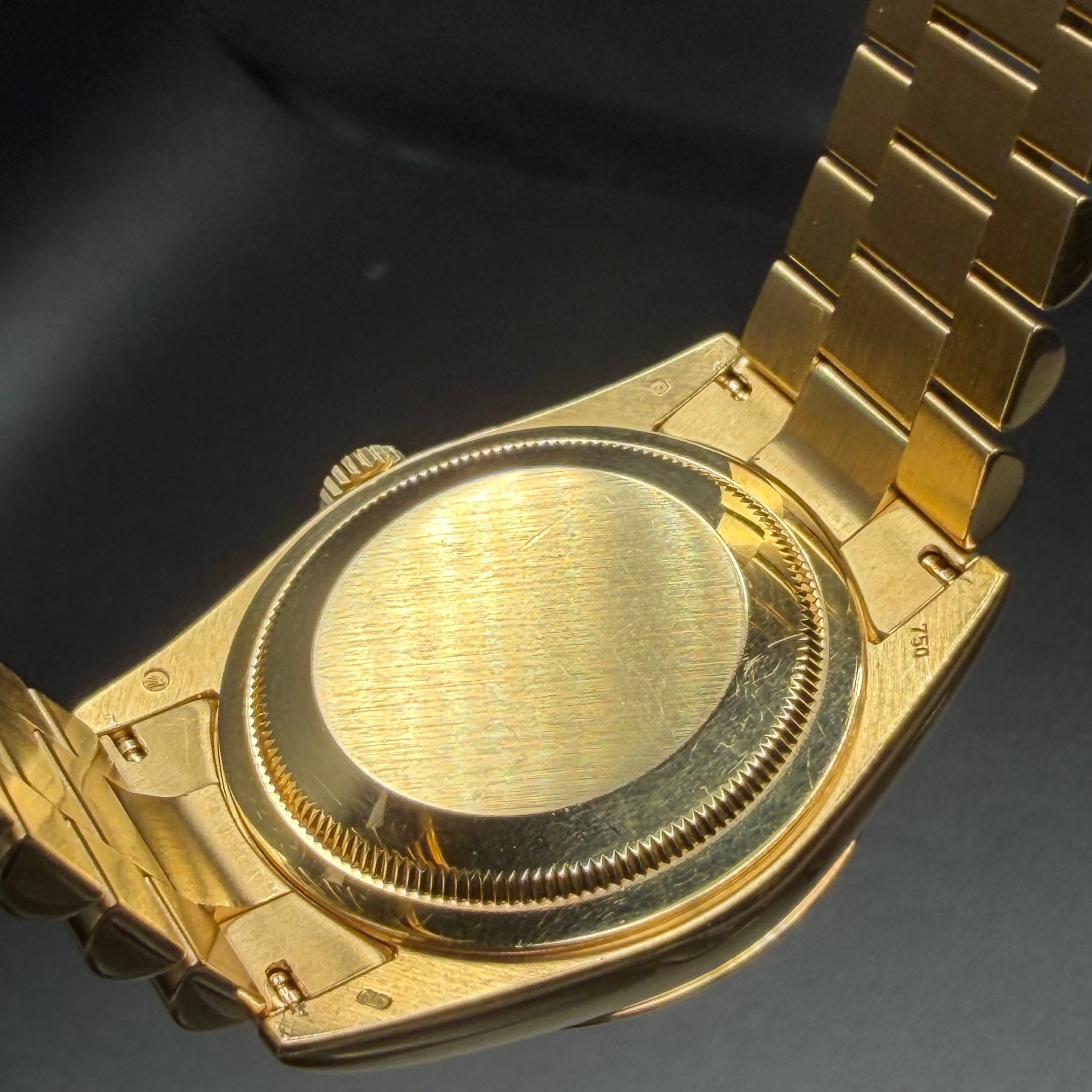 Rolex Day Date President Gold Meteorite Dial - view 21