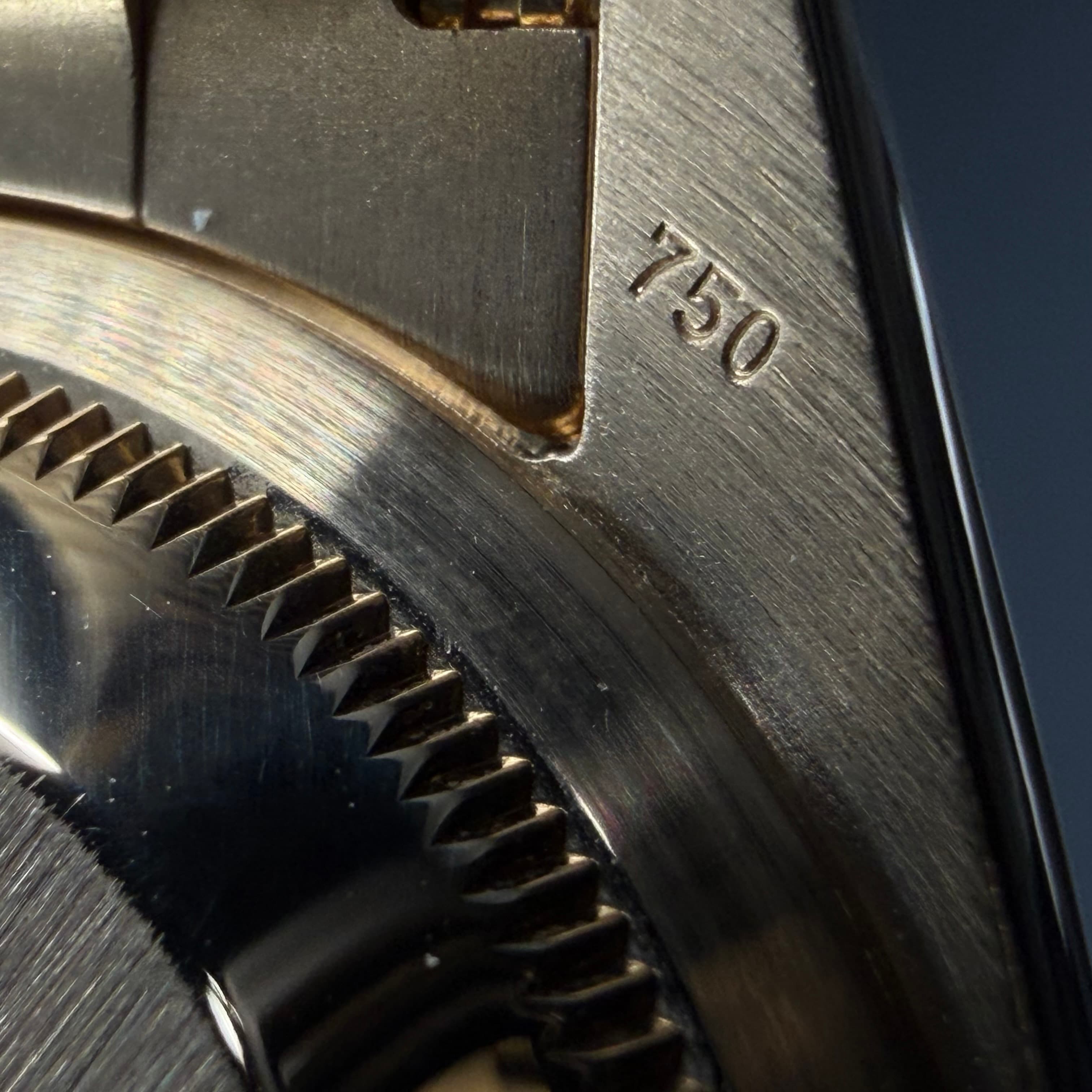 Rolex Day Date President Gold Meteorite Dial - view 27