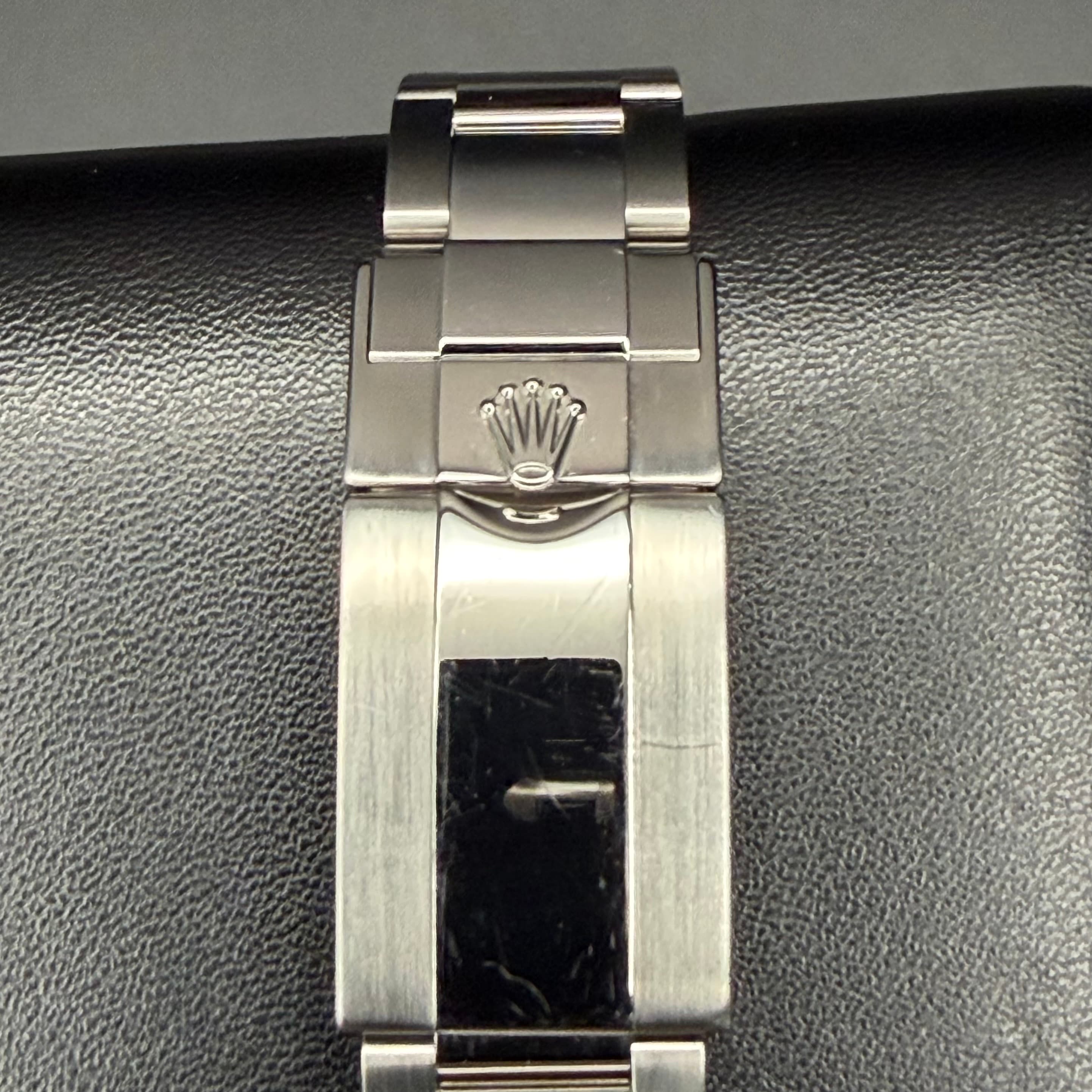 Rolex Daytona Panda APH dial - view 13
