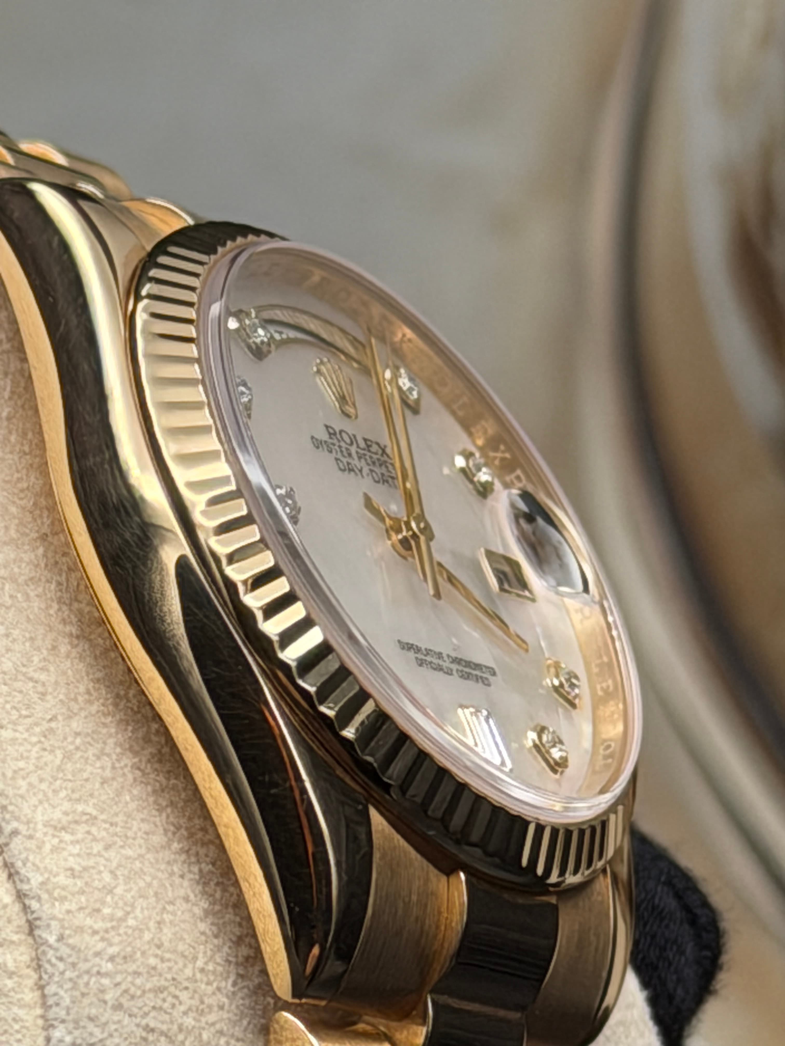 Rolex Oyster Perpetual Day Date PRESIDENTIAL - view 8