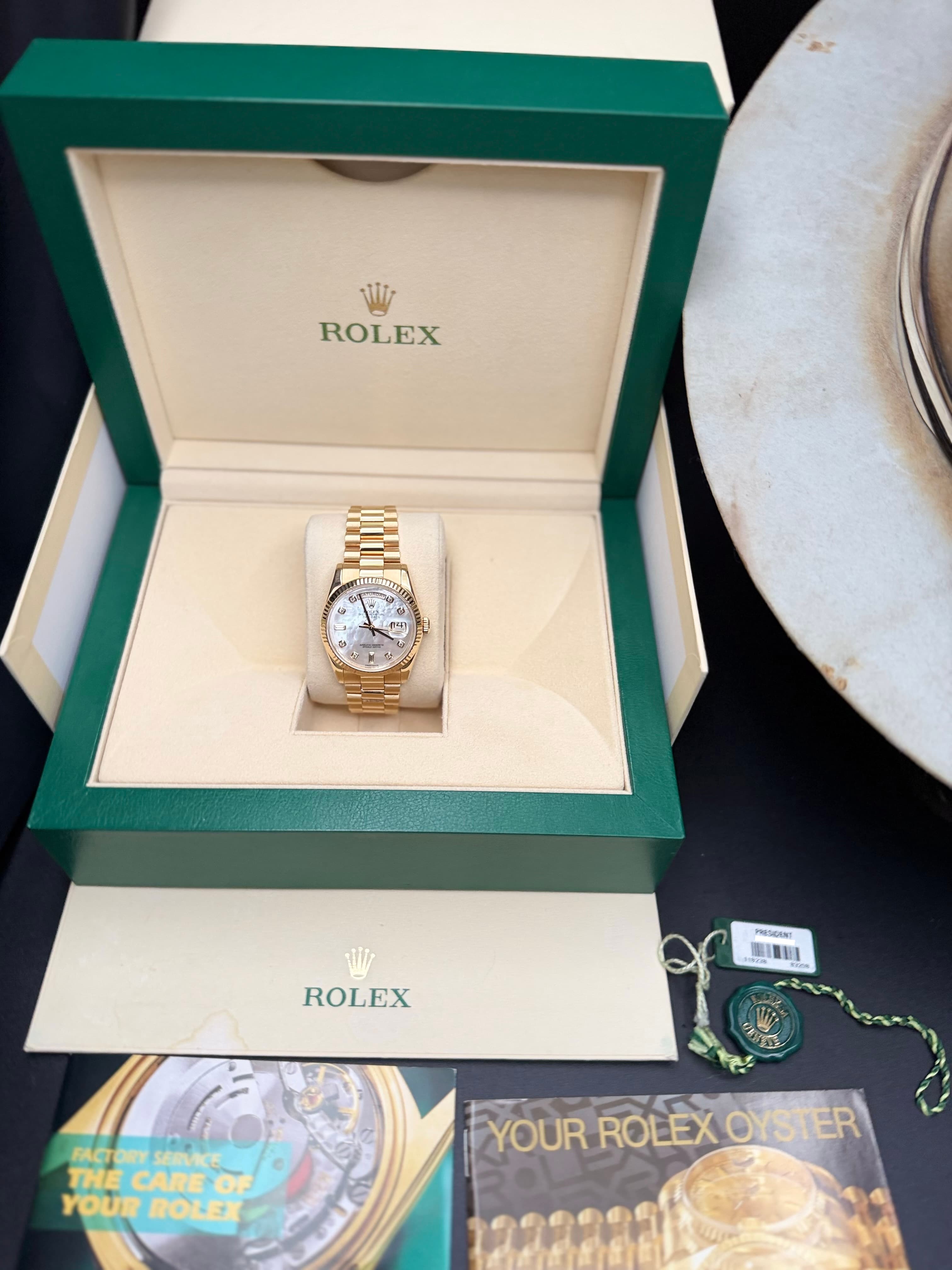 Rolex Oyster Perpetual Day Date PRESIDENTIAL - view 28