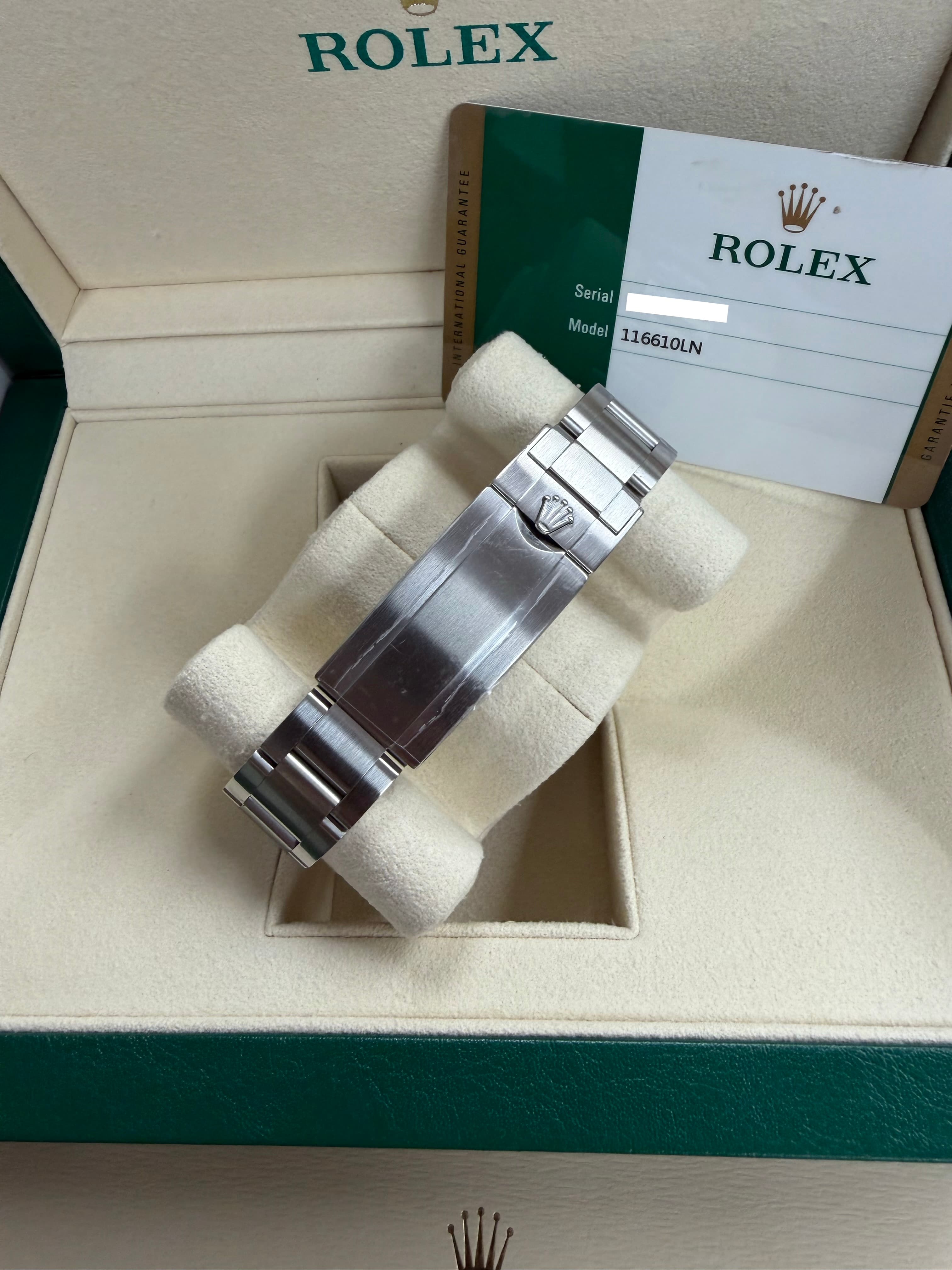 Rolex Submariner Date - view 5