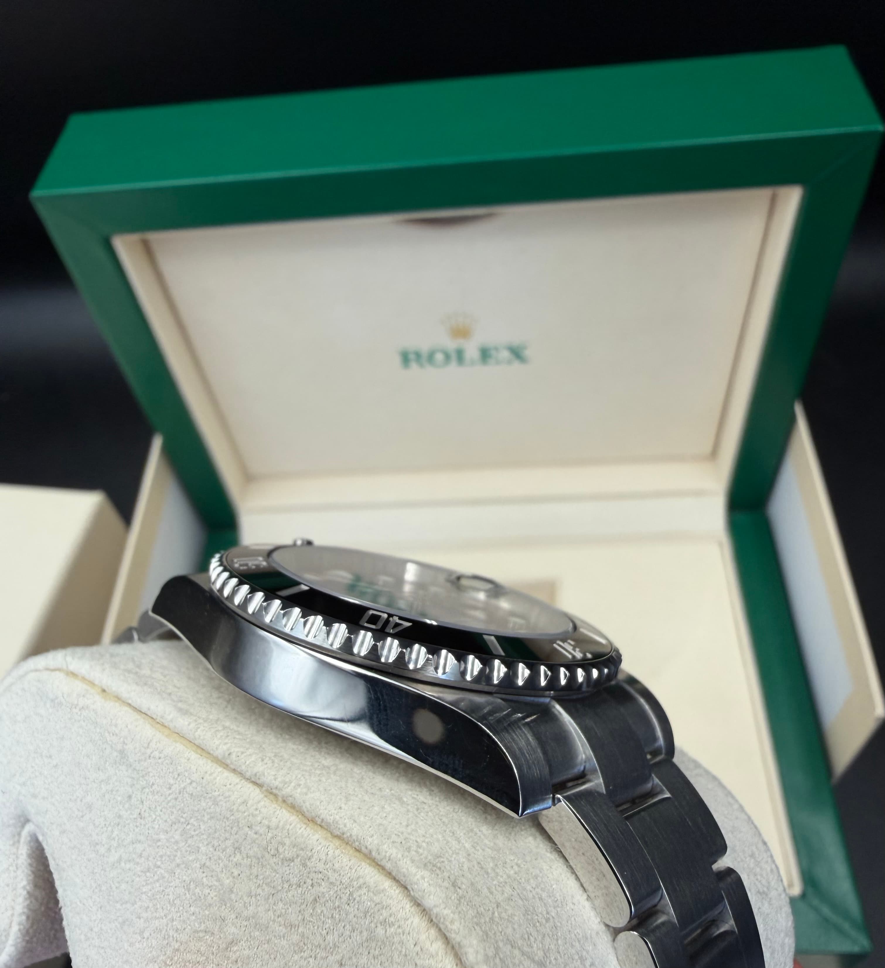 Rolex Submariner Date - view 14