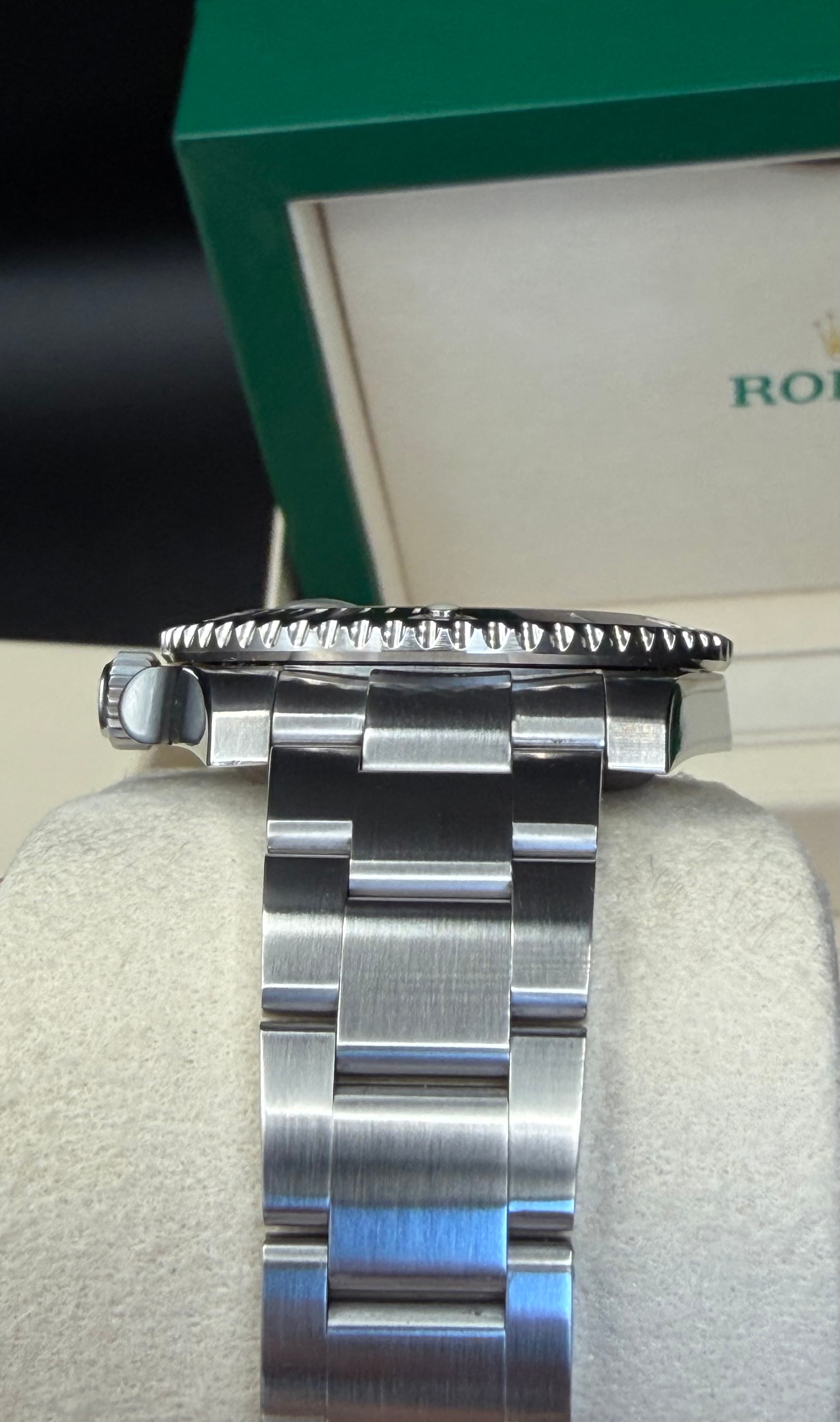 Rolex Submariner Date - view 19
