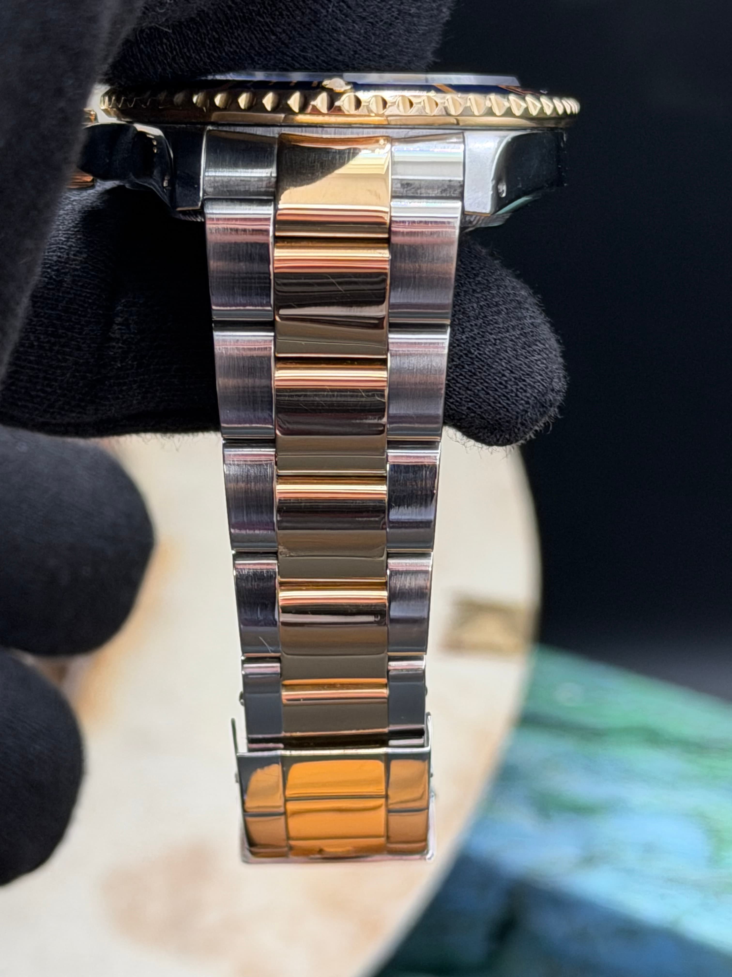 Rolex Submariner Date "Bluesy" - view 13