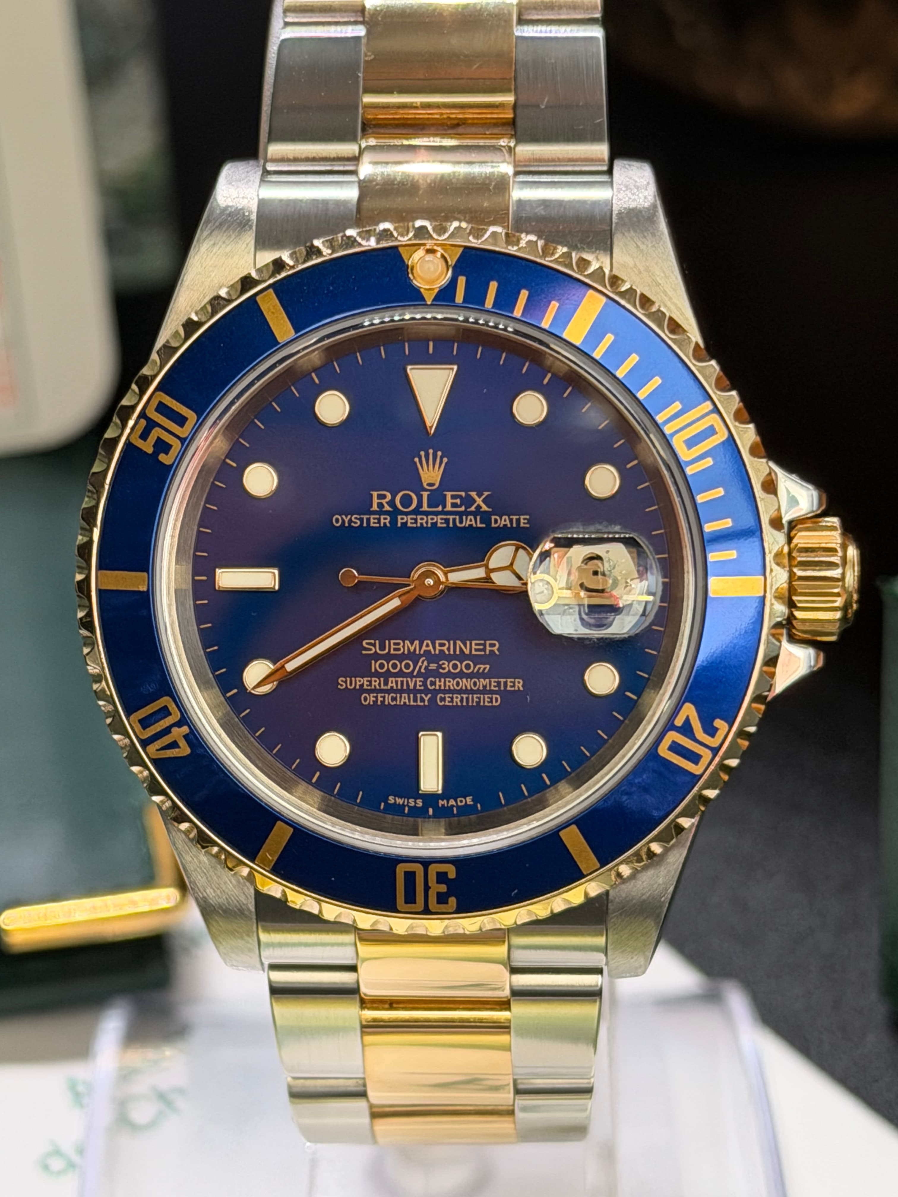 Rolex Submariner Date "Bluesy" COMPLETELY FULL SET RARE
