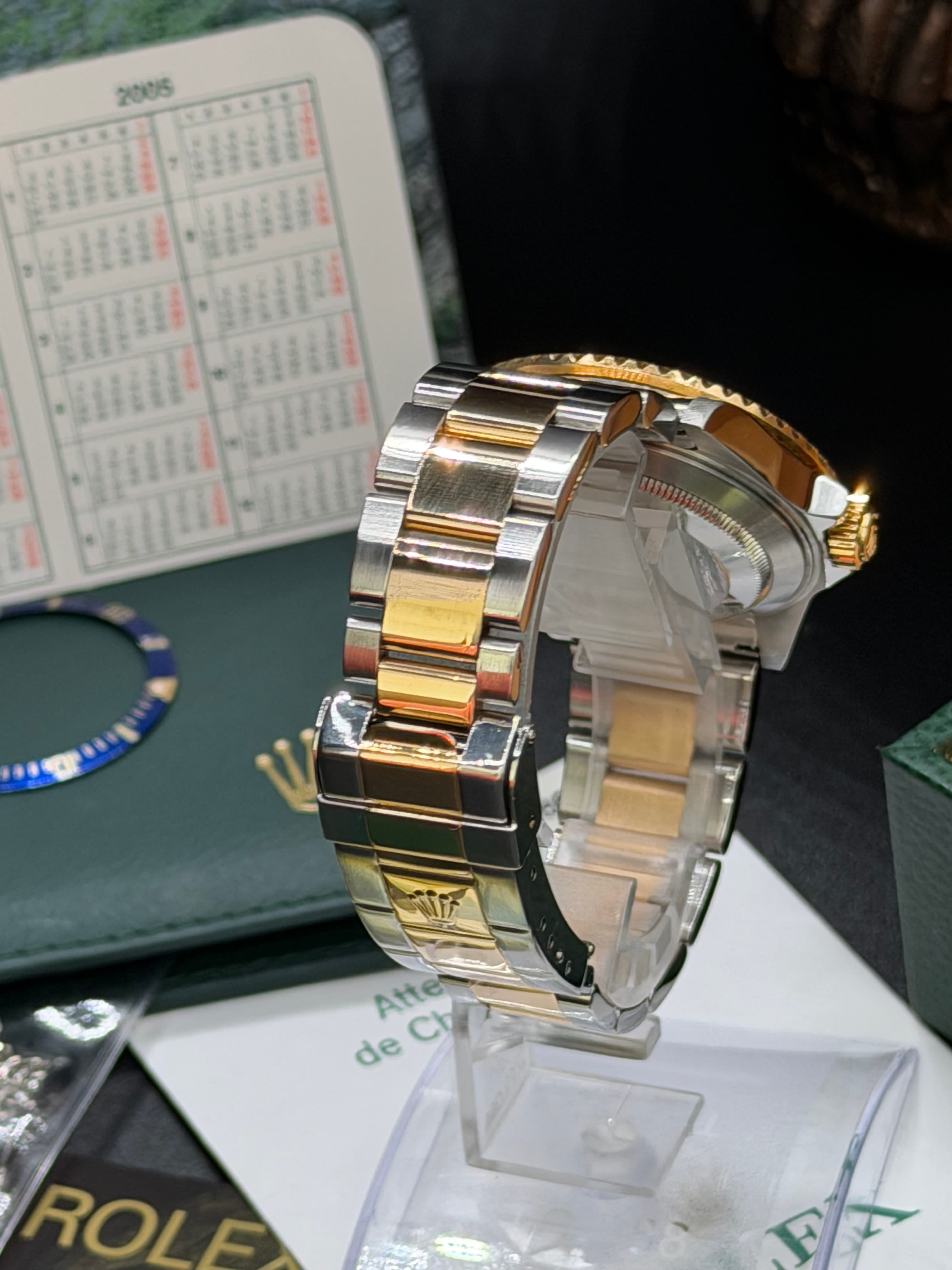 Rolex Submariner Date "Bluesy" COMPLETELY FULL SET RARE - view 7