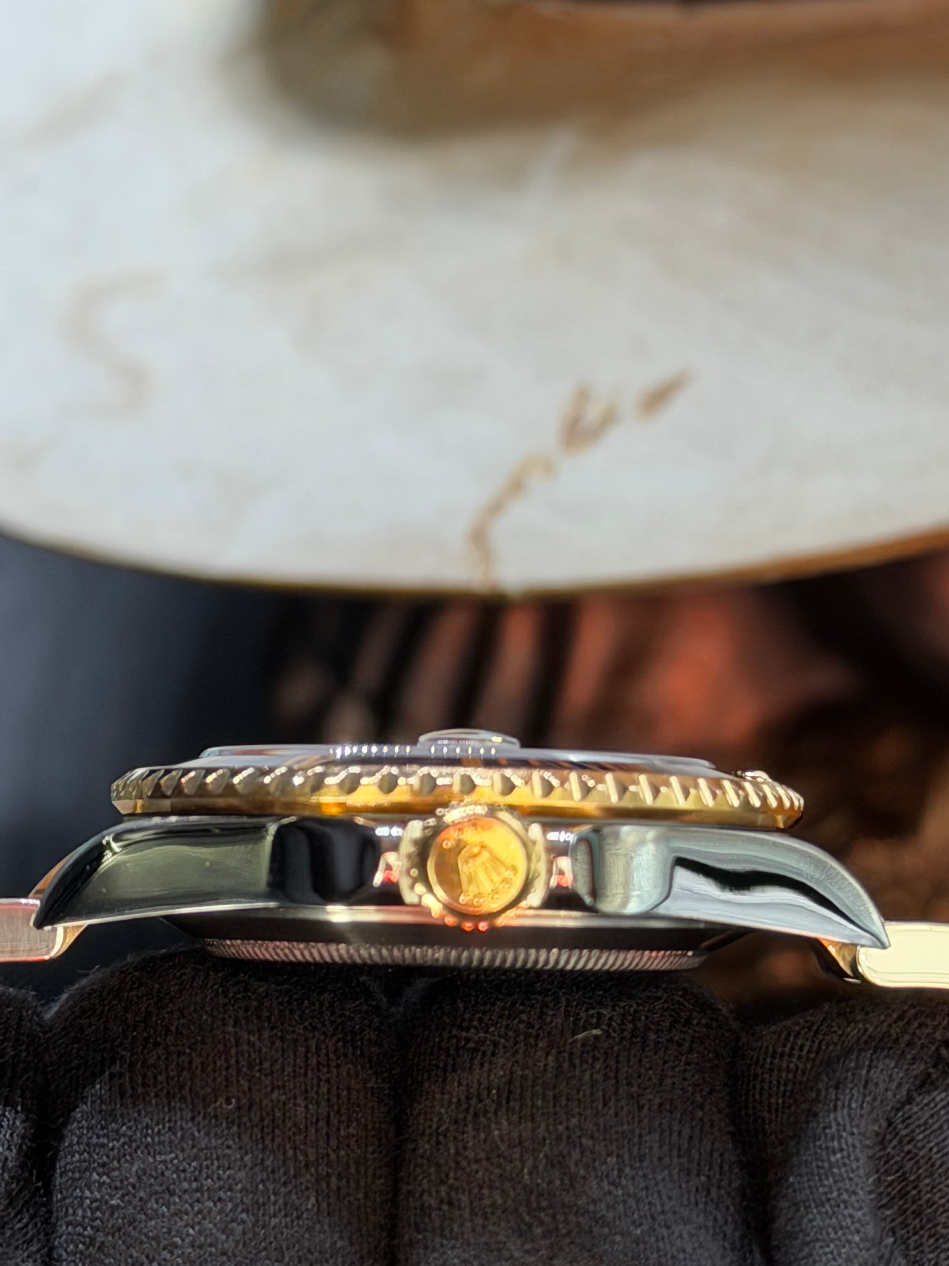 Rolex Submariner Date "Bluesy" COMPLETELY FULL SET RARE - view 11