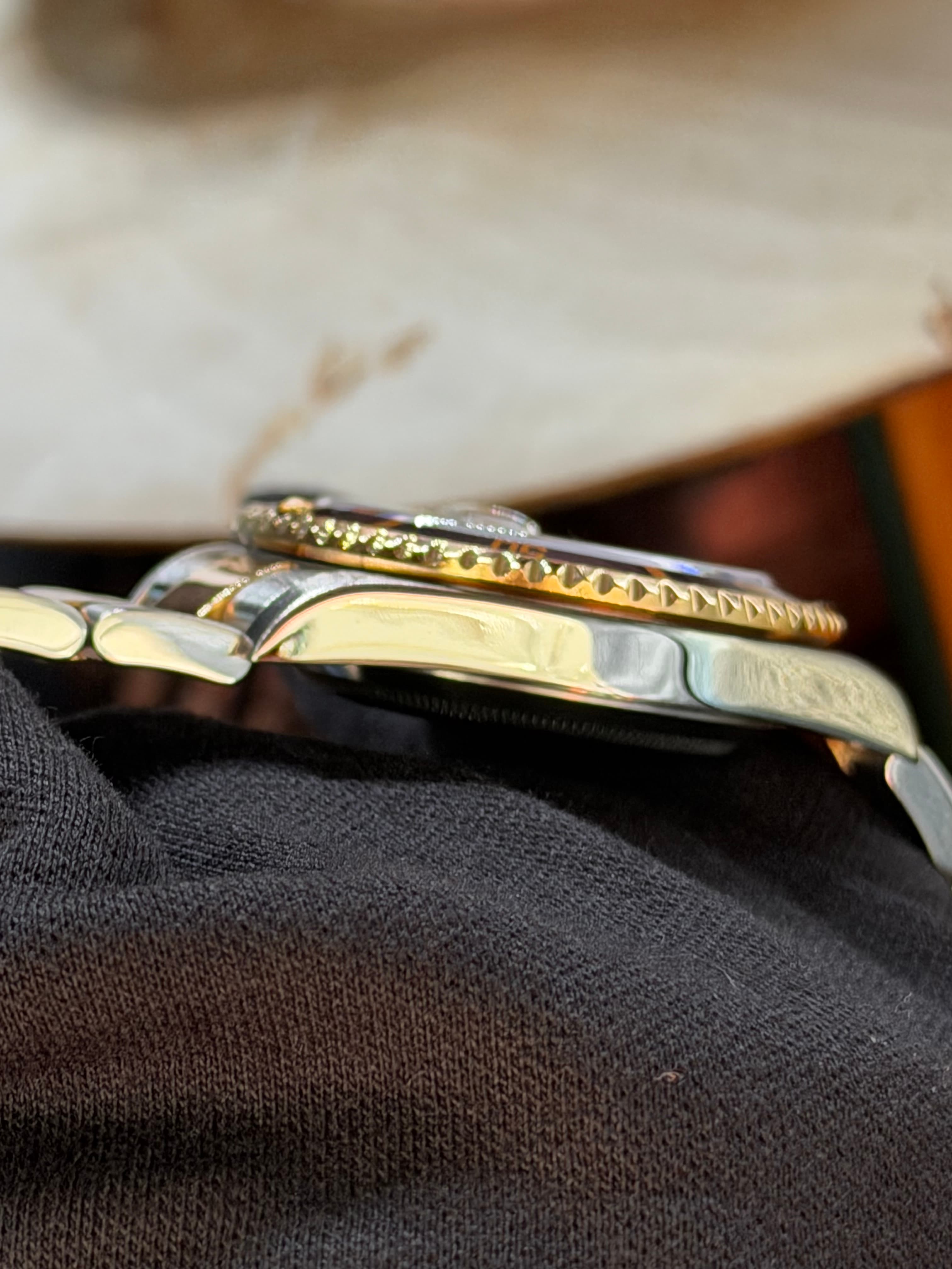 Rolex Submariner Date "Bluesy" COMPLETELY FULL SET RARE - view 15