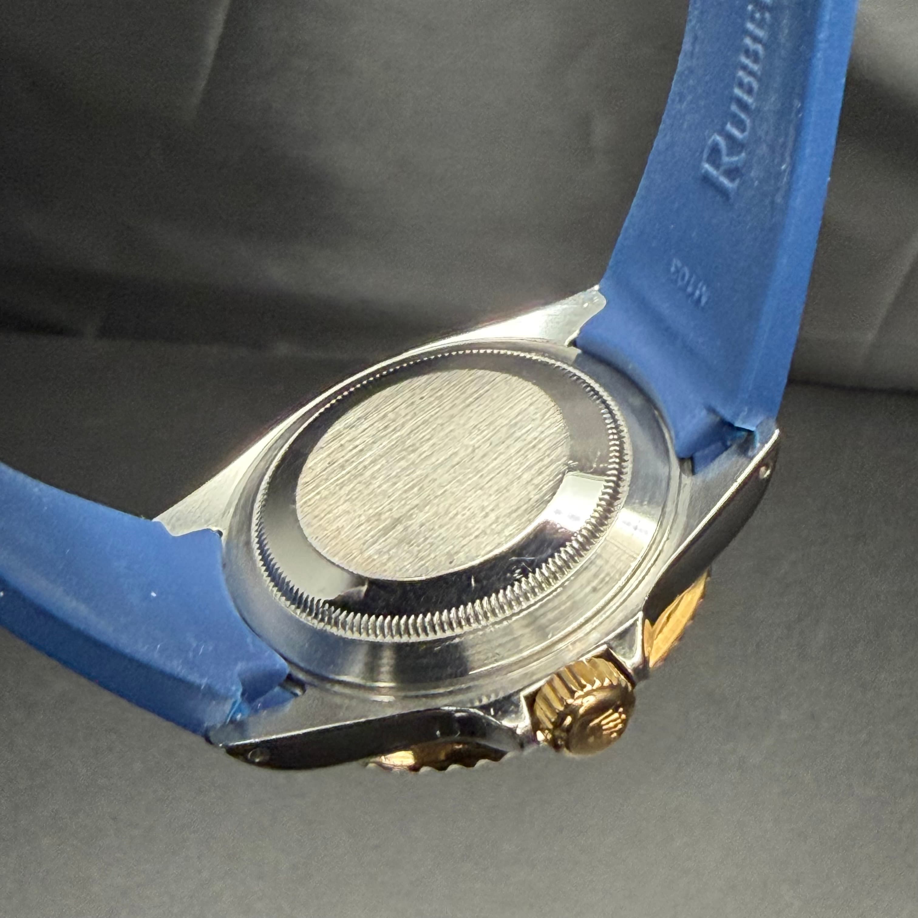 Rolex Submariner Date "Bluesy" on Rubber B Strap - view 16