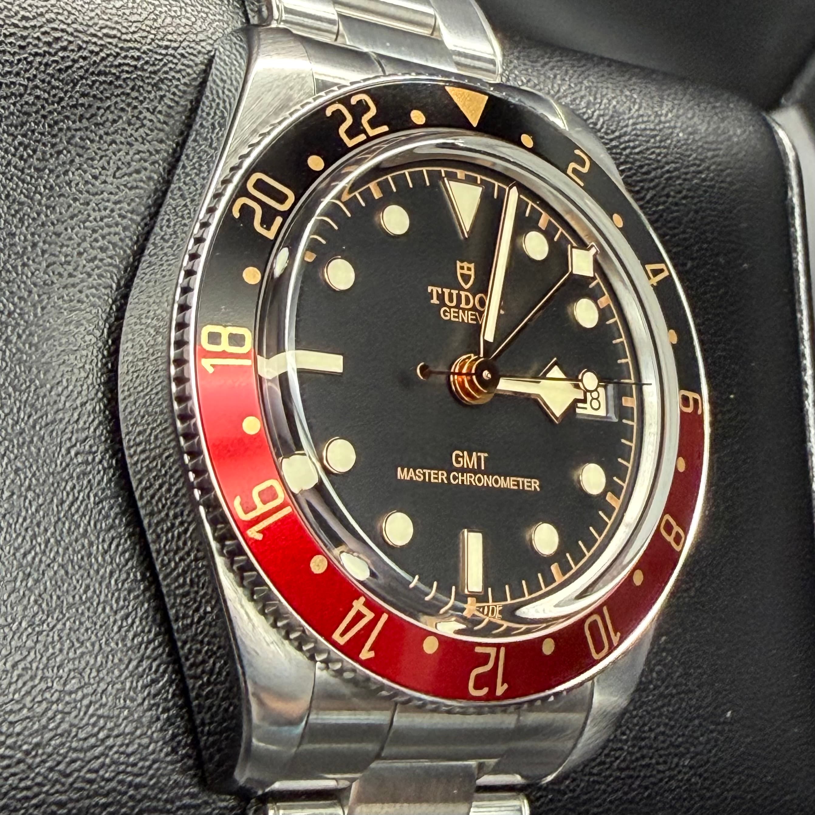 Tudor Black Bay 58 GMT “C0KE” - view 3